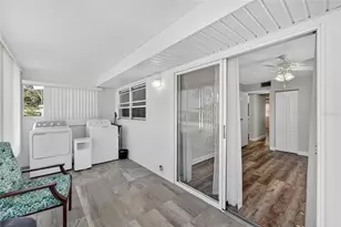 1802 Bedford Ln, Sun City Center, FL 33573 - Photo 23