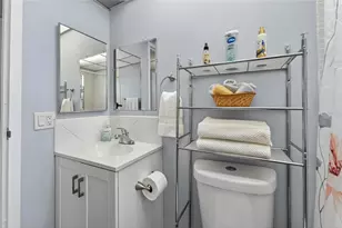 1802 Bedford Ln, Sun City Center, FL 33573 - Photo 21