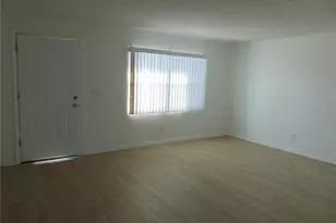 9119 Tudor Dr, Tampa, FL 33615 - Photo 5