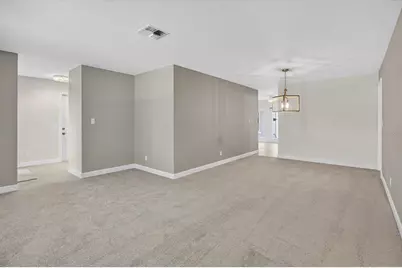 6130 Bayou Grande Boulevard NE, Saint Petersburg, FL 33703 - Photo 11