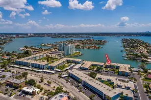 6061 2nd St E, Saint Pete Beach, FL 33706 - Photo 3