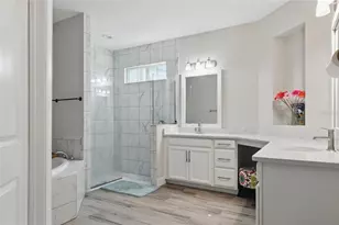 7811 Roma Dune Dr, Wesley Chapel, FL 33545 - Photo 19