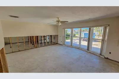 740 59th Avenue, Saint Pete Beach, FL 33706 - Photo 9