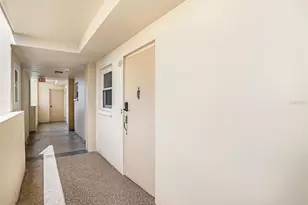 5130 Brittany Dr S, Saint Petersburg, FL 33715 - Photo 5