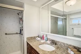 5130 Brittany Dr S, Saint Petersburg, FL 33715 - Photo 25