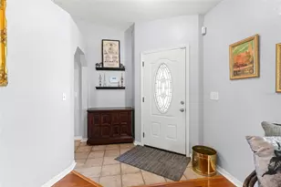 9715 Glenpointe Dr, Riverview, FL 33569 - Photo 11