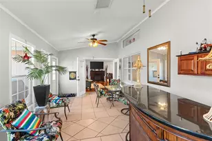 9715 Glenpointe Dr, Riverview, FL 33569 - Photo 7