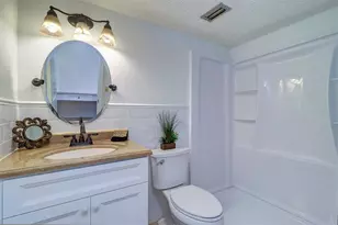 706 115th Ave N, Saint Petersburg, FL 33716 - Photo 17