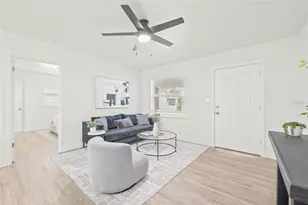 4228 W Bay Vista Ave, Tampa, FL 33611 - Photo 3