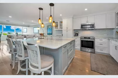 1365 Snell Isle Boulevard NE #5D, Saint Petersburg, FL 33704 - Photo 9