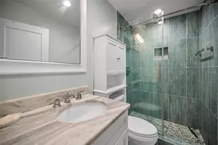 1365 Snell Isle Blvd NE, Saint Petersburg, FL 33704 - Photo 37