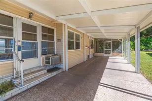 3542 Castle Dr, Zephyrhills, FL 33540 - Photo 3
