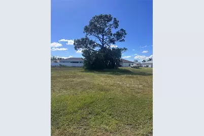 322 NE 27th Street, Cape Coral, FL 33909 - Photo 5