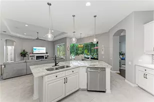 12827 Penguin Dr, Bradenton, FL 34212 - Photo 23