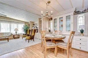 35811 Pradera Dr, Zephyrhills, FL 33541 - Photo 7