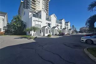 320 Island Way, Clearwater Beach, FL 33767 - Photo 23