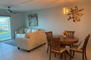 464 Paula Dr N, Dunedin, FL 34698 - Photo 17