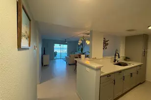 464 Paula Dr N, Dunedin, FL 34698 - Photo 7