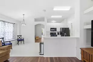 4647 Tailfeather Ct, Land O Lakes, FL 34639 - Photo 9