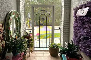 18008 Tarrington Pl, Hudson, FL 34667 - Photo 3