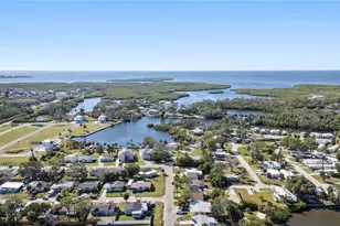 4905 Largo Terrace, New Port Richey, FL 34652 - Photo 5