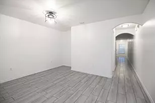 12946 Trade Port Pl, Riverview, FL 33579 - Photo 15