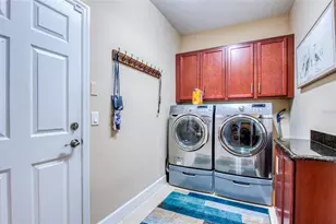 2227 Nottingham Greens Dr, Sun City Center, FL 33573 - Photo 19