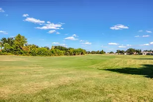 2227 Nottingham Greens Dr, Sun City Center, FL 33573 - Photo 25