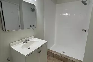 4008 W Laurel St, Tampa, FL 33607 - Photo 3