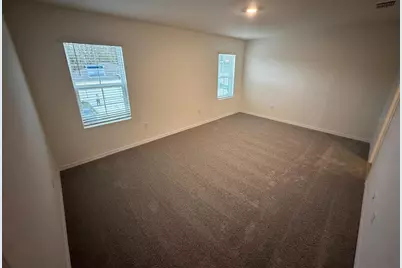 687 Park Place Boulevard, Davenport, FL 33837 - Photo 9