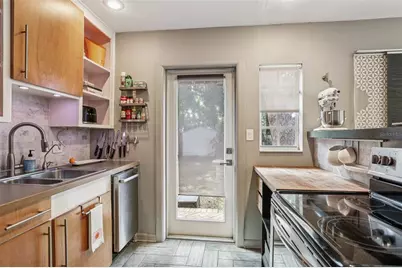 4216 W Euclid Avenue, Tampa, FL 33629 - Photo 11