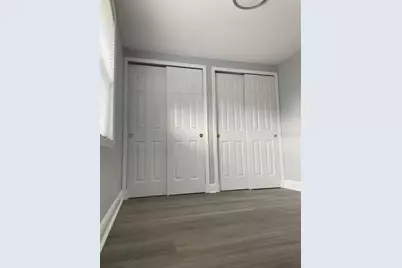 10106 Royal Acres Court, Tampa, FL 33615 - Photo 9