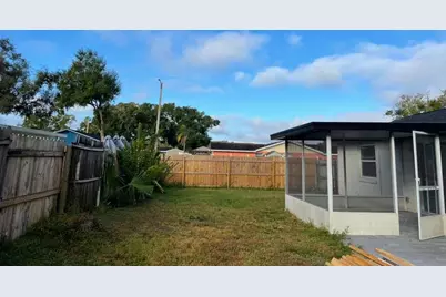 10106 Royal Acres Court, Tampa, FL 33615 - Photo 27