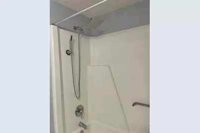 10106 Royal Acres Court, Tampa, FL 33615 - Photo 21