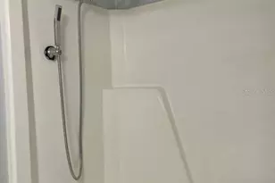 10106 Royal Acres Ct, Tampa, FL 33615 - Photo 21