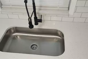 10106 Royal Acres Ct, Tampa, FL 33615 - Photo 17