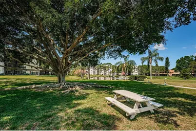5501 80th Street N #405, Saint Petersburg, FL 33709 - Photo 41