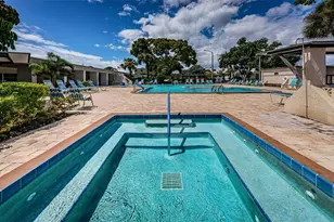5501 80th St N, Saint Petersburg, FL 33709 - Photo 27