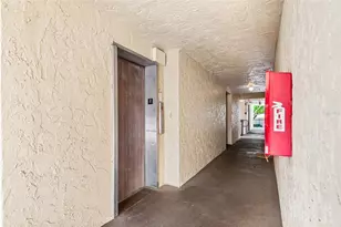 14130 Rosemary Ln, Largo, FL 33774 - Photo 7