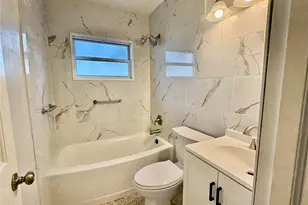 941 Palm Dr, Belleair Beach, FL 33786 - Photo 13