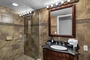 185 Brightwater Dr, Clearwater Beach, FL 33767 - Photo 9