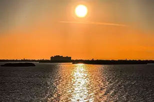 634 Edgewater Dr, Dunedin, FL 34698 - Photo 33