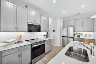 9164 Aurelia Avenue, Parrish, FL 34219 - Photo 5