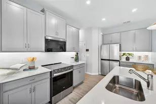 9164 Aurelia Ave, Parrish, FL 34219 - Photo 5