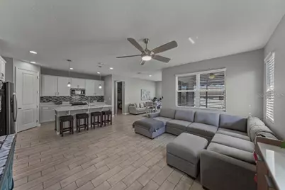 295 Lake Smart Circle, Winter Haven, FL 33881 - Photo 3