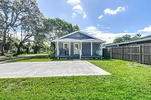 375 4th St NW, Largo, FL 33770 - Photo 37