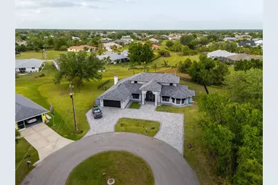 384 Viedma Street, Punta Gorda, FL 33983 - Photo 3