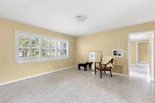 317 Brentwood Dr, Temple Terrace, FL 33617 - Photo 19
