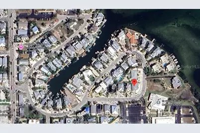 237 S Harbor Drive, Holmes Beach, FL 34217 - Photo 9