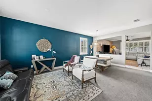 514 Valri Park Dr, Valrico, FL 33594 - Photo 3